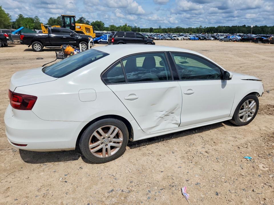 3VW2B7AJ6JM248011