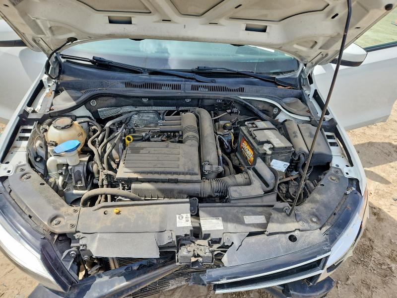 3VW2B7AJ6JM248011