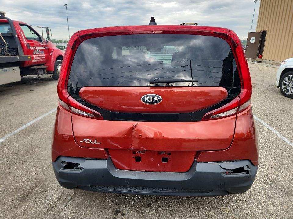 KNDJ23AU0M7768804