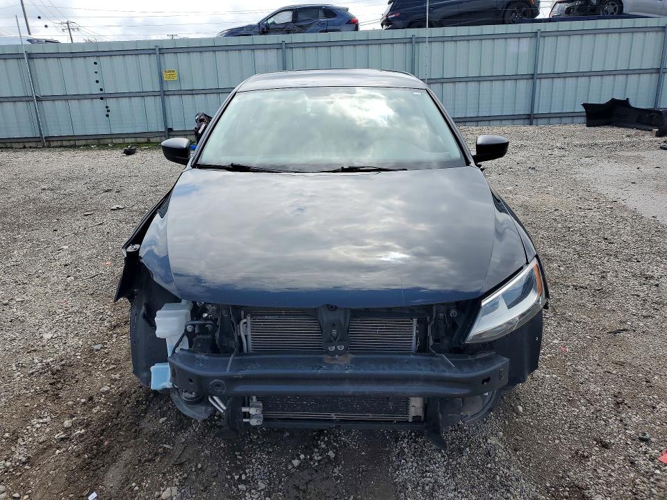 3VW267AJ0GM381456