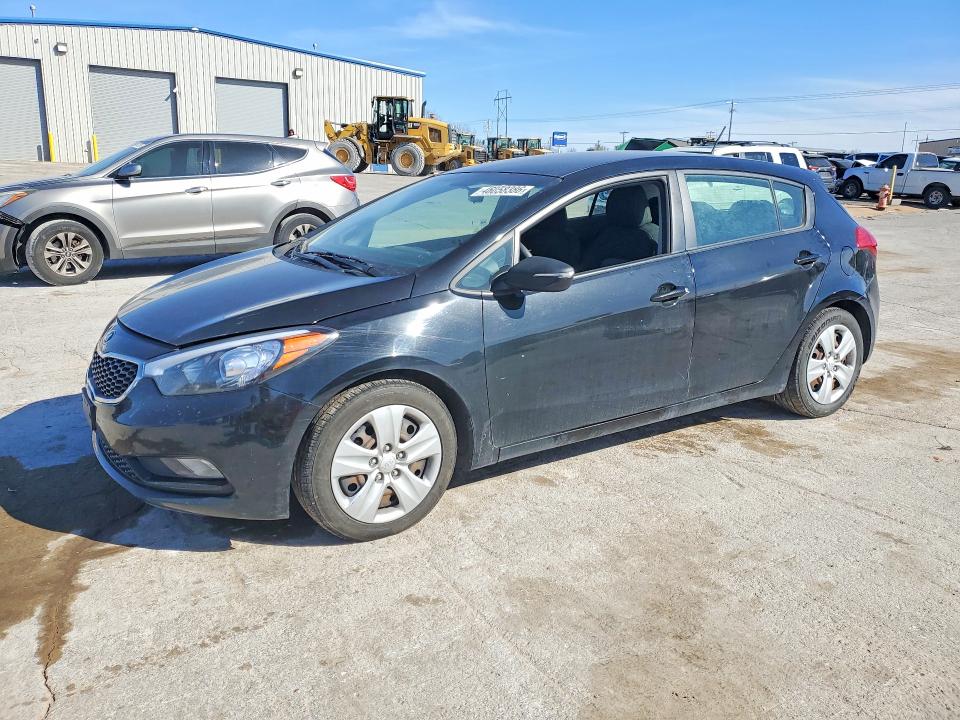 2016 KIA FORTE5 — VIN KNAFK5A86G5585201