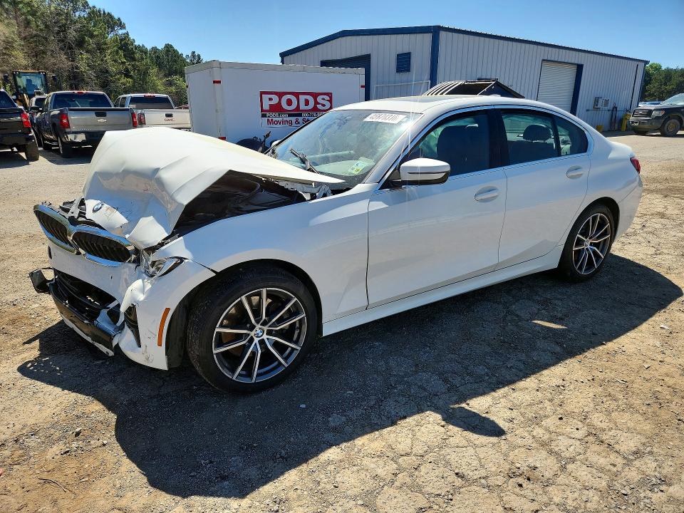 2020 BMW 330 I — VIN 3MW5R1J01L8B14001