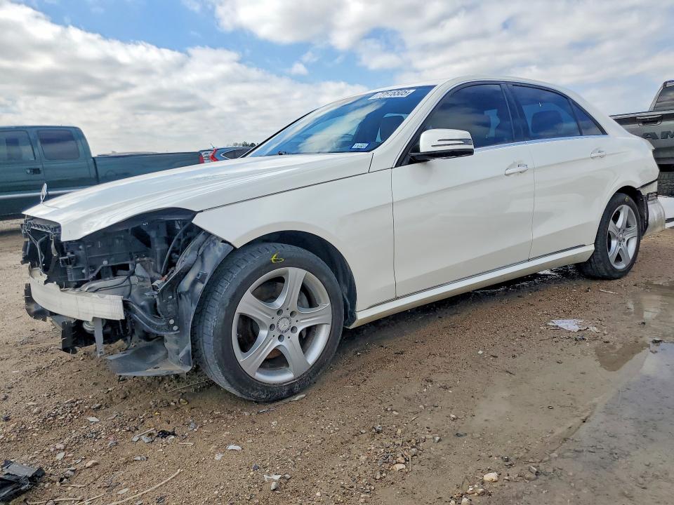 2015 MERCEDES-BENZ E — VIN WDDHF5KB9FB154688