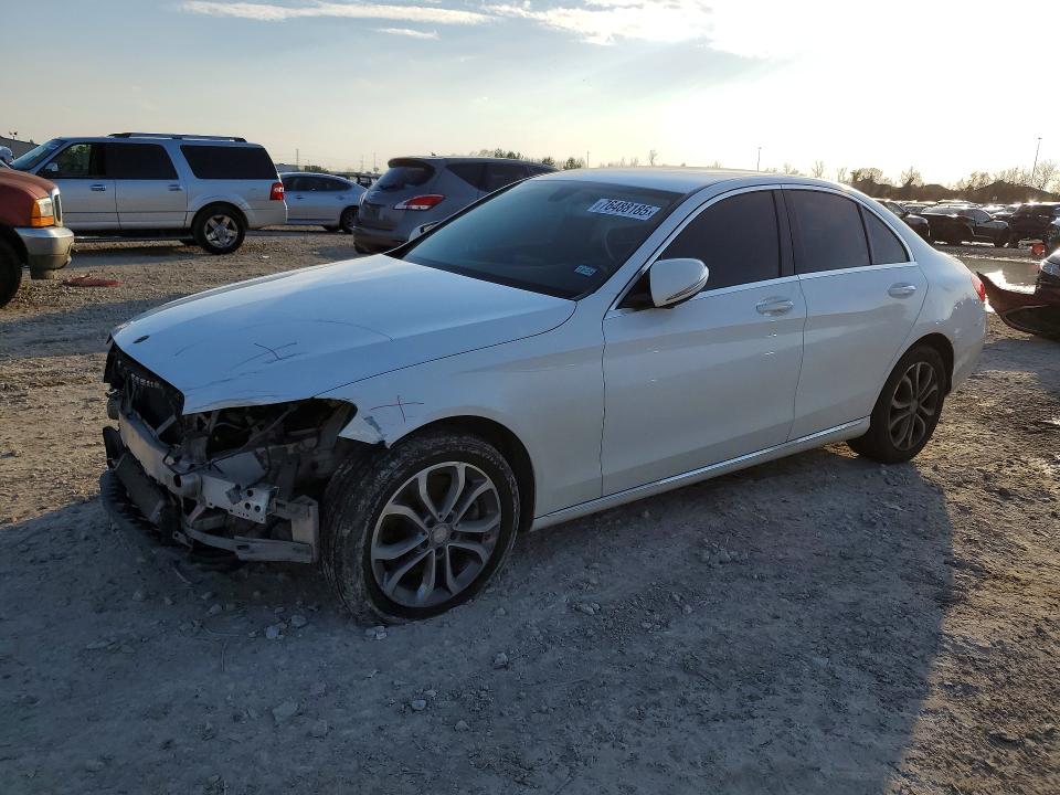 2015 MERCEDES-BENZ C — VIN 55SWF4KBXFU034714