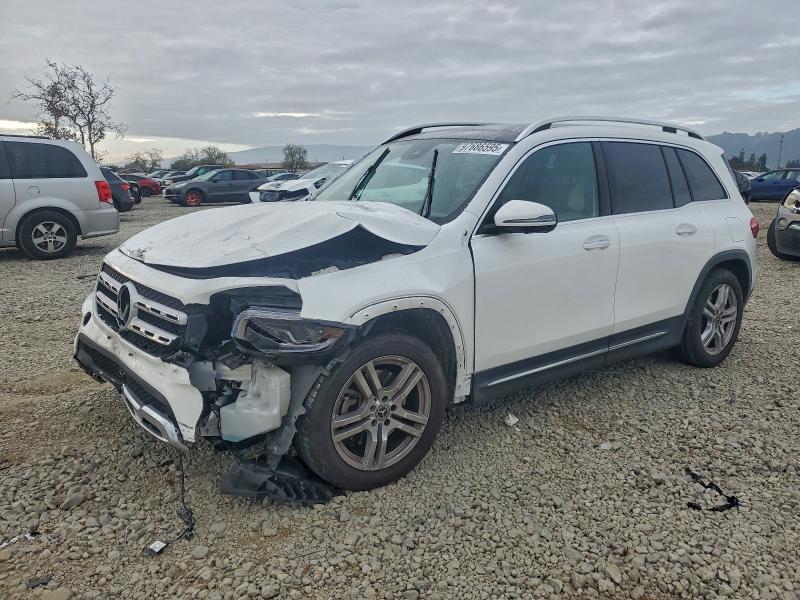 2020 MERCEDES-BENZ GLB — VIN WDC4M4HB3LW011850