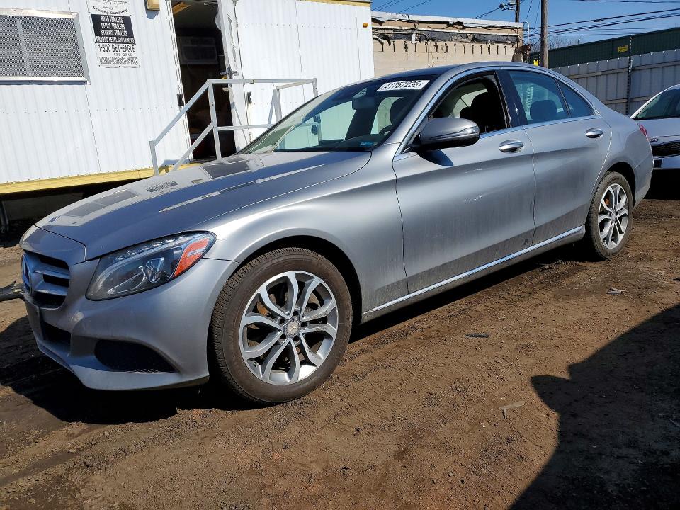 2016 MERCEDES-BENZ C — VIN 55SWF4KB0GU130367