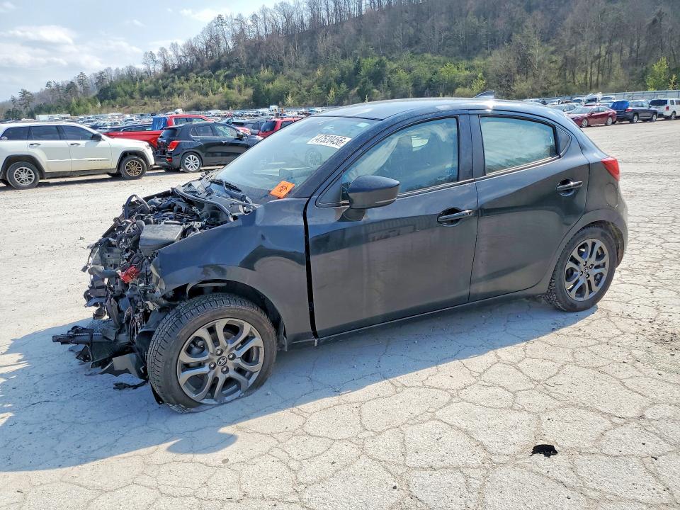 2020 TOYOTA YARIS HATCHBACK — VIN 3MYDLBJV1LY703990