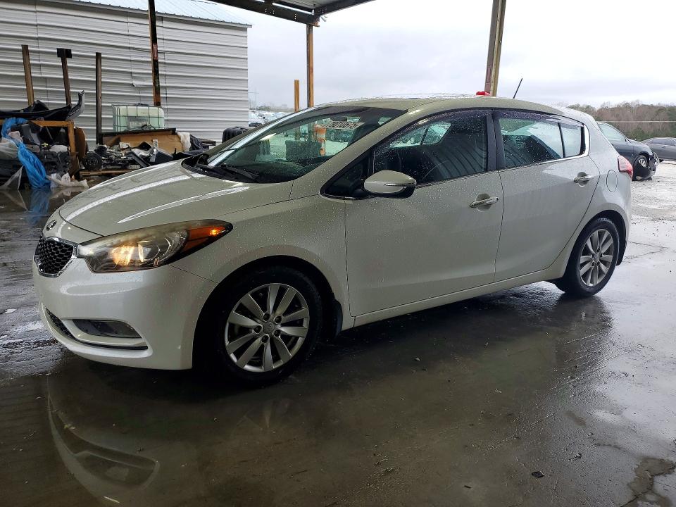 2015 KIA FORTE5 — VIN KNAFX5A84F5334418