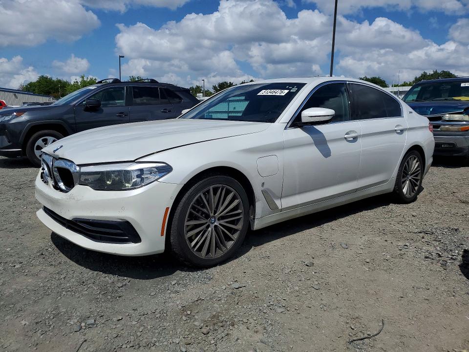 2019 BMW 530 E — VIN WBAJA9C56KB254362