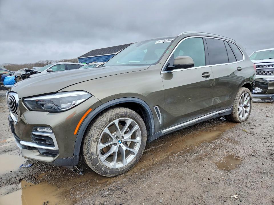 2021 BMW X5 — VIN 5UXCR6C01M9E68226