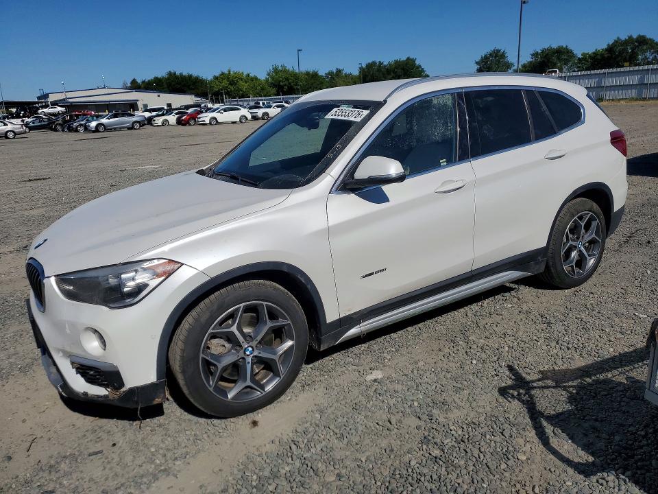 2016 BMW X1 — VIN WBXHT3C34G5F65727