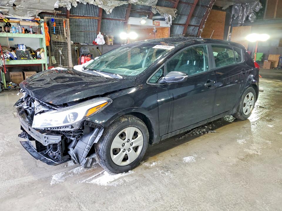 2017 KIA FORTE5 — VIN KNAFK5A8XH5702439