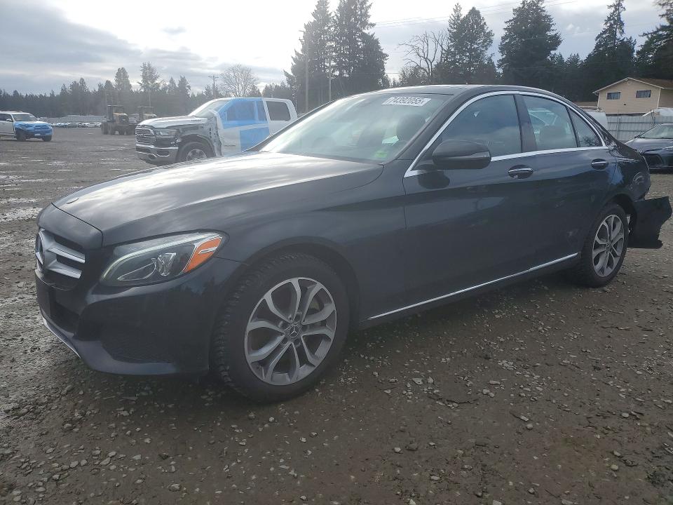 2018 MERCEDES-BENZ C — VIN WDDWF4KB0JR324390