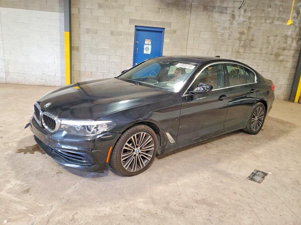 2019 BMW 530 — VIN WBAJA7C54KWW48729