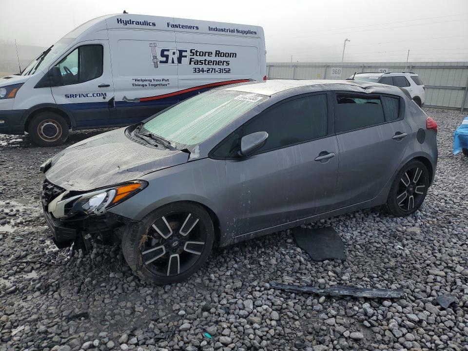 2016 KIA FORTE5 — VIN KNAFK5A85G5592365