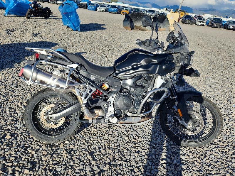 WB10K7301R6J83396