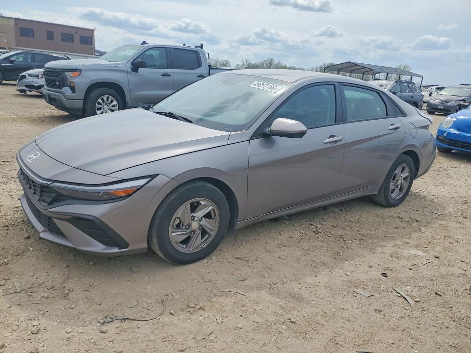 2024 HYUNDAI ELANTRA — VIN KMHLL4DG2RU659590