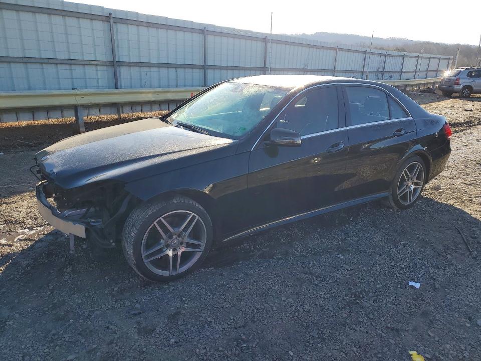 2016 MERCEDES-BENZ E — VIN WDDHF8JB5GB221453