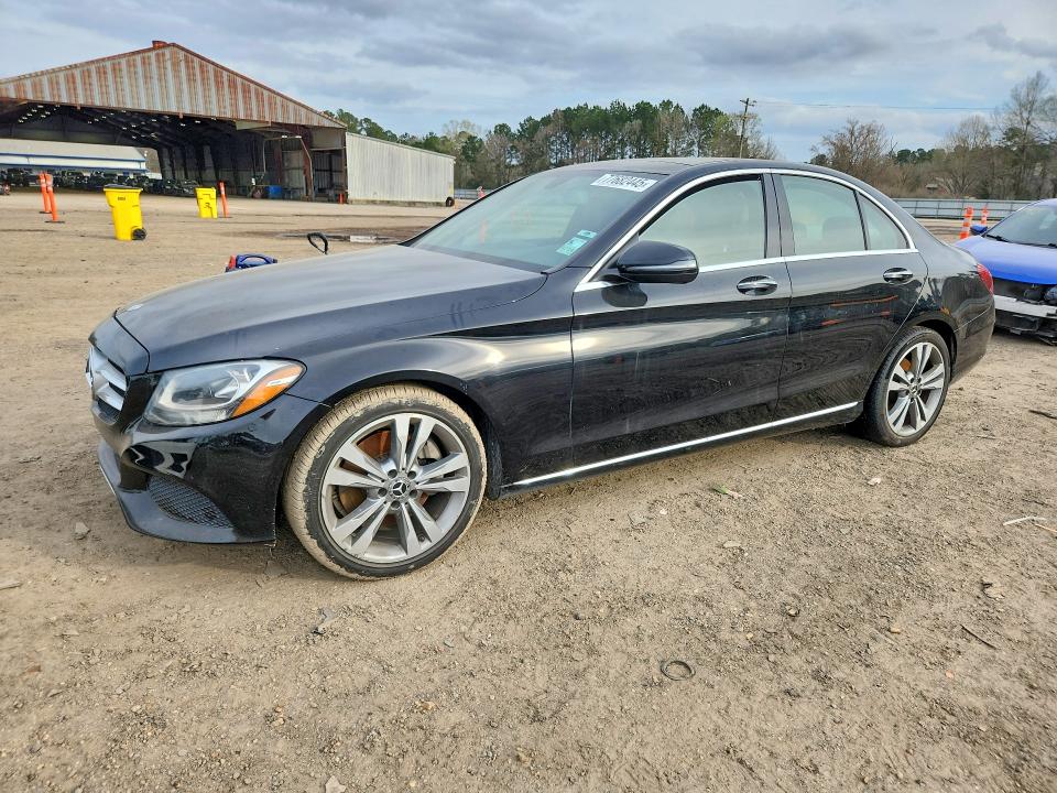 2017 MERCEDES-BENZ C — VIN 55SWF4JB1HU215298