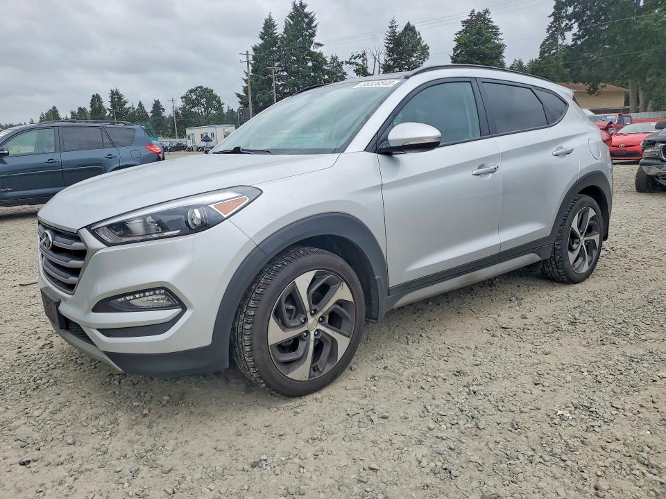 2018 HYUNDAI TUCSON — VIN KM8J3CA20JU676631