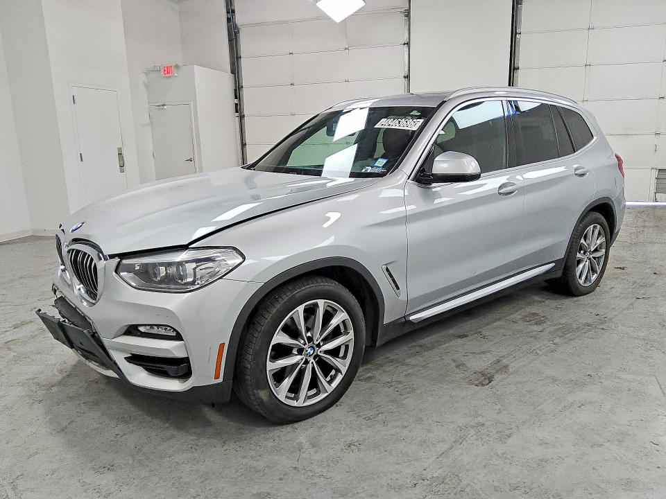 2018 BMW X3 — VIN 5UXTR9C5XJLD73384