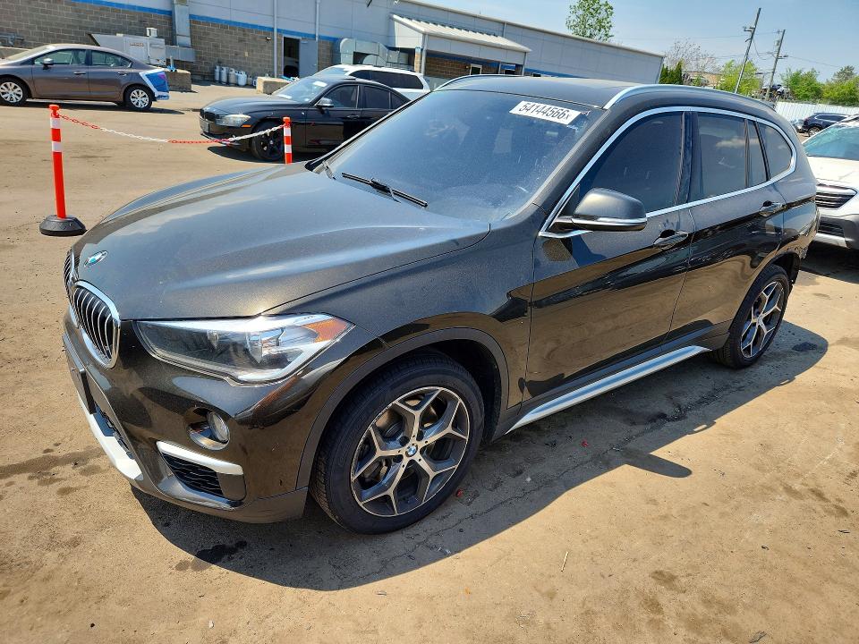 2018 BMW X1 — VIN WBXHT3C34J5L27008