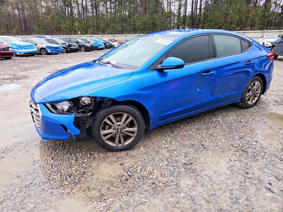 2017 HYUNDAI ELANTRA — VIN 5NPD84LF8HH129636