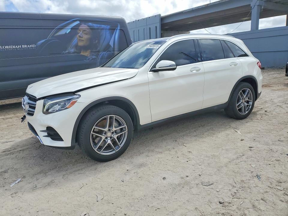 2017 MERCEDES-BENZ GLC — VIN WDC0G4JB9HF127352