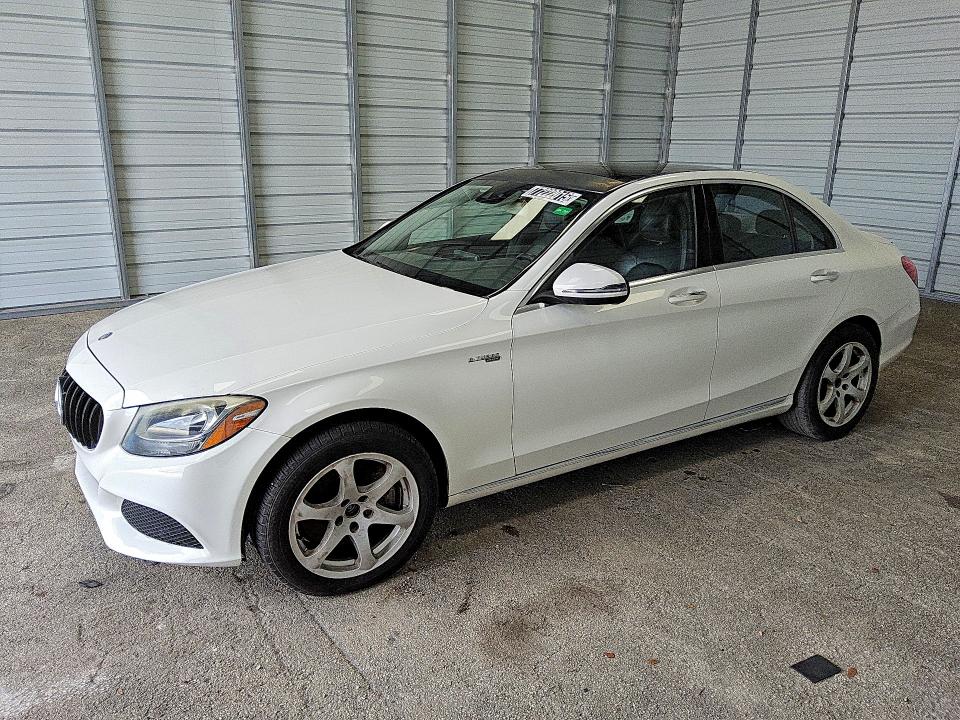 2016 MERCEDES-BENZ C — VIN WDDWF4KB8GR145510