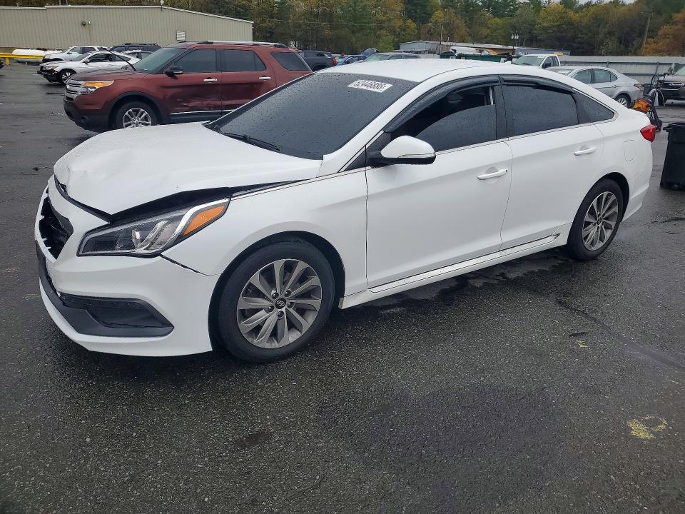 2016 HYUNDAI SONATA — VIN 5NPE34AF4GH346881