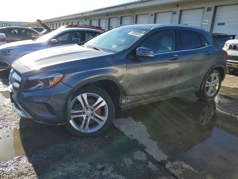 2015 MERCEDES-BENZ GLA — VIN WDCTG4GB0FJ120675