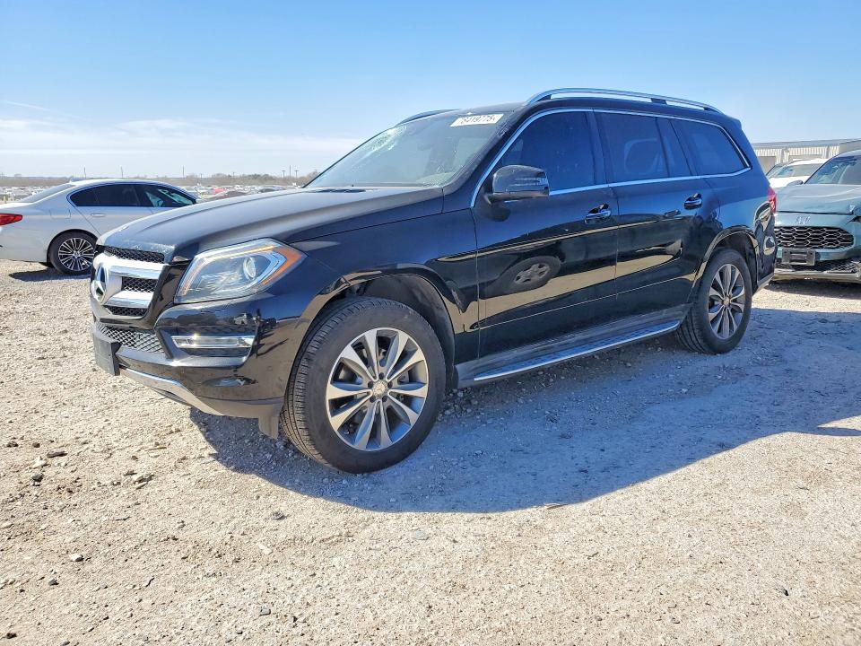 2015 MERCEDES-BENZ GL — VIN 4JGDF6EE9FA568365