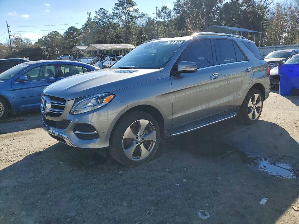 2016 MERCEDES-BENZ GLE — VIN 4JGDA5JB3GA785156