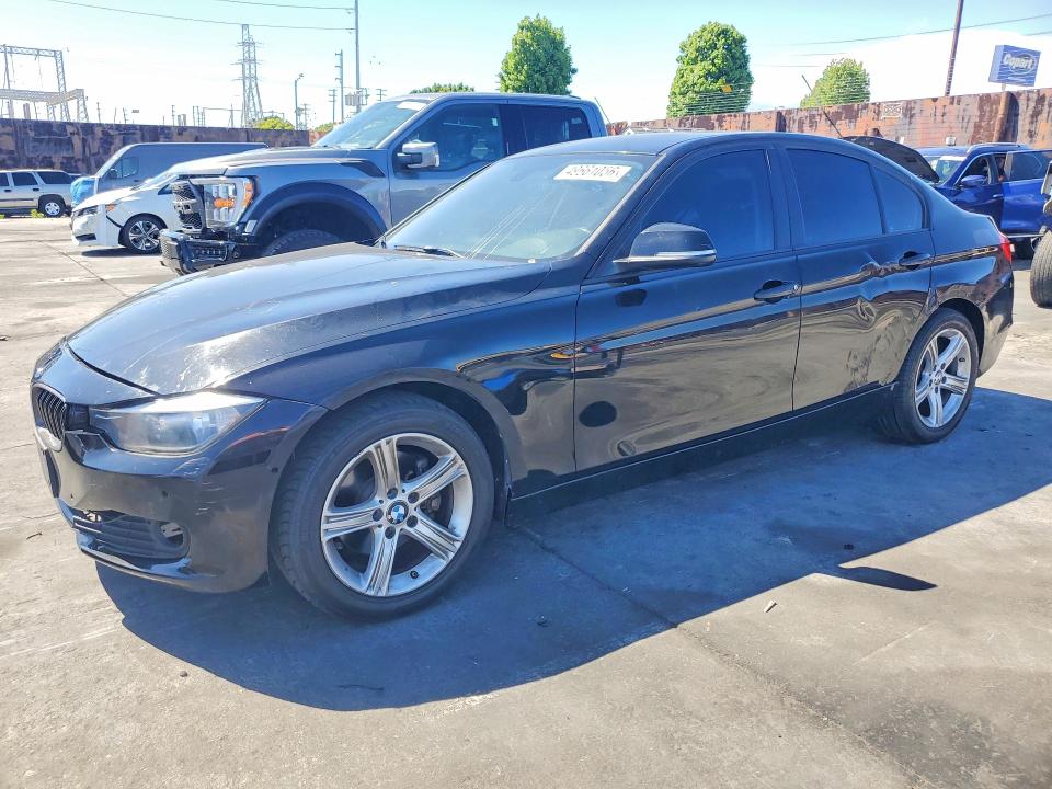 2015 BMW 320 — VIN WBA3B1C57FK138374