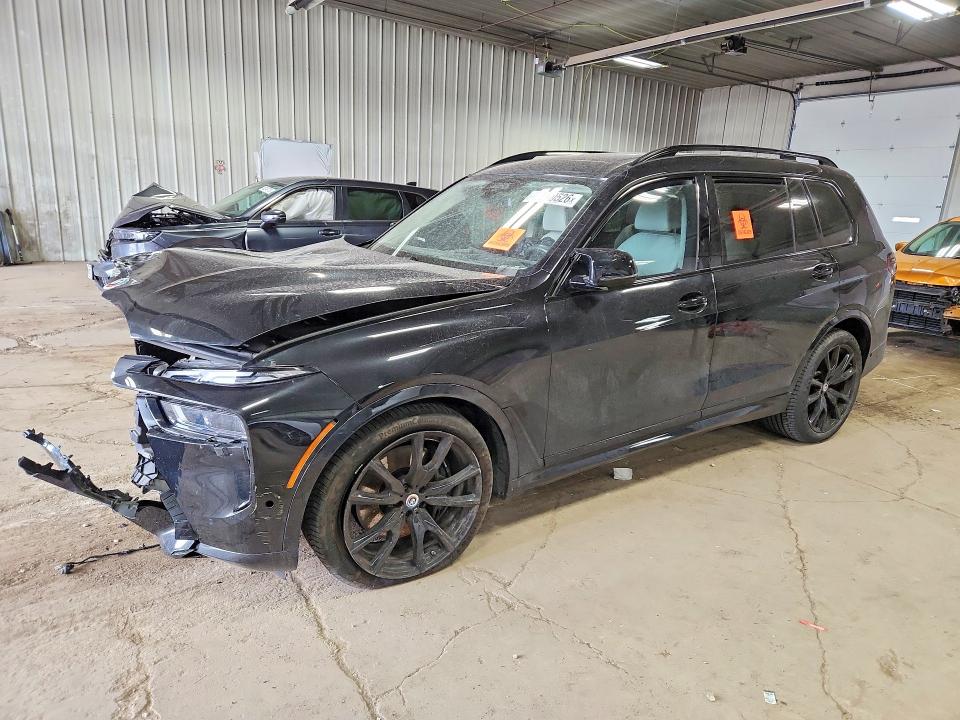 2023 BMW X7 — VIN 5UX33EM0XP9R12912