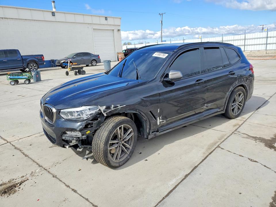 2018 BMW X3 — VIN 5UXTS3C58J0Y94717