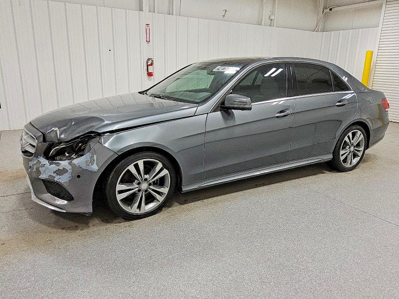 2016 MERCEDES-BENZ E — VIN WDDHF5KBXGB228279