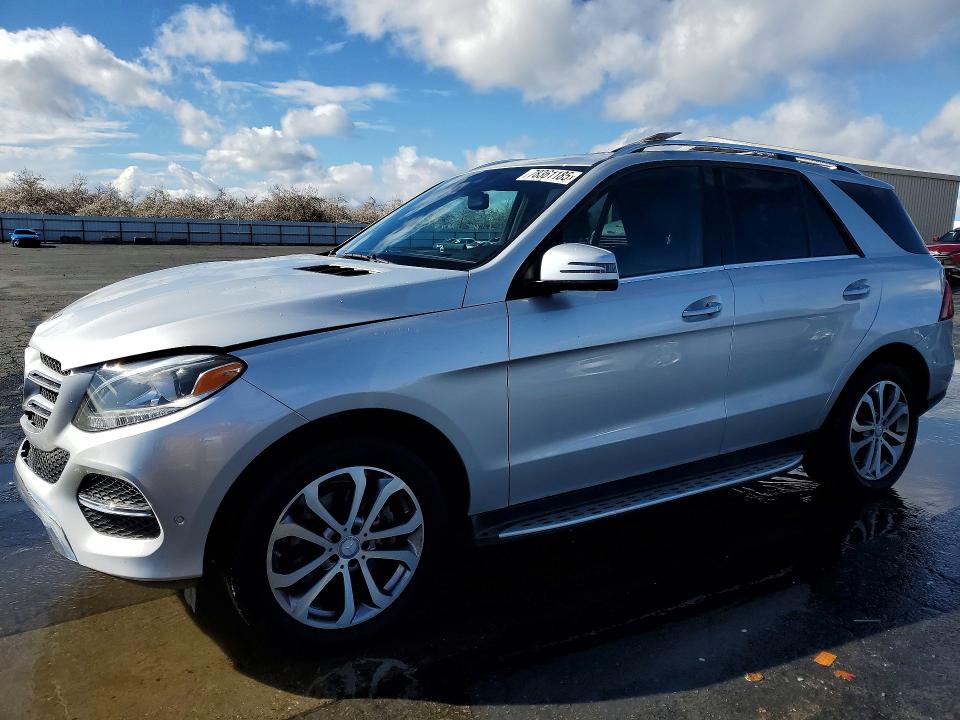 2017 MERCEDES-BENZ GLE — VIN 4JGDA5HB8HA872798