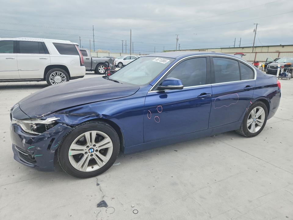 2018 BMW 330 — VIN WBA8B9G58JNU57949