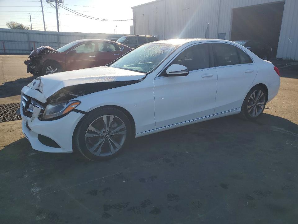 2018 MERCEDES-BENZ C — VIN 55SWF4JB9JU247972