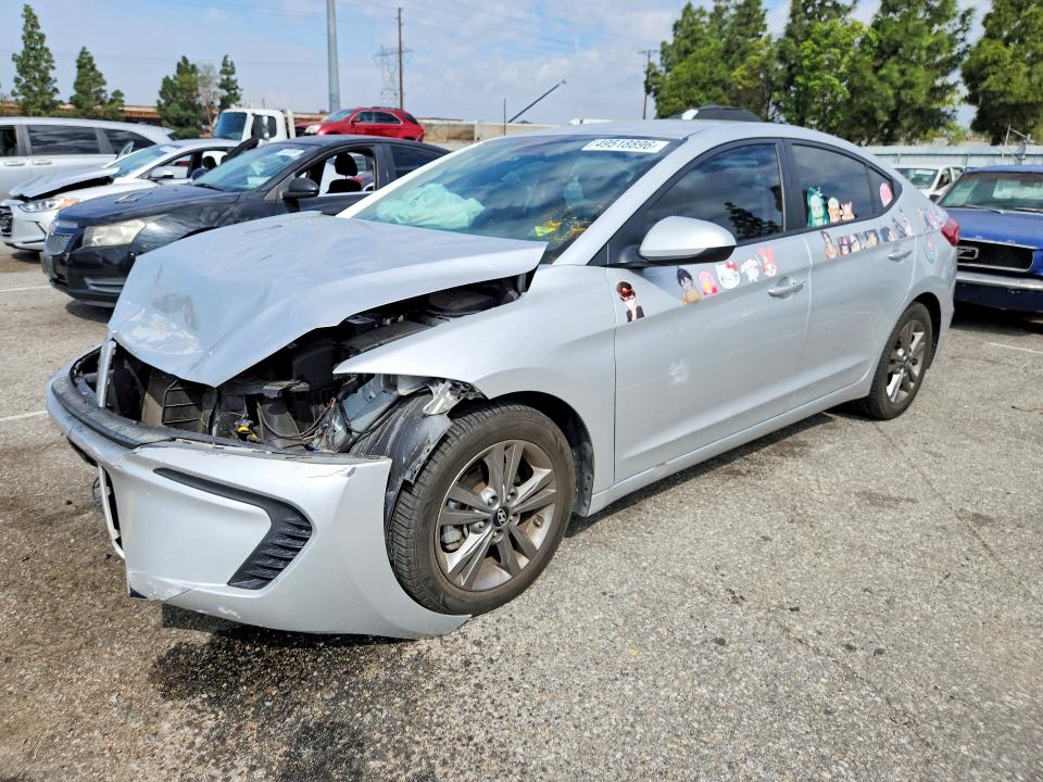2018 HYUNDAI ELANTRA — VIN 5NPD84LF1JH270215