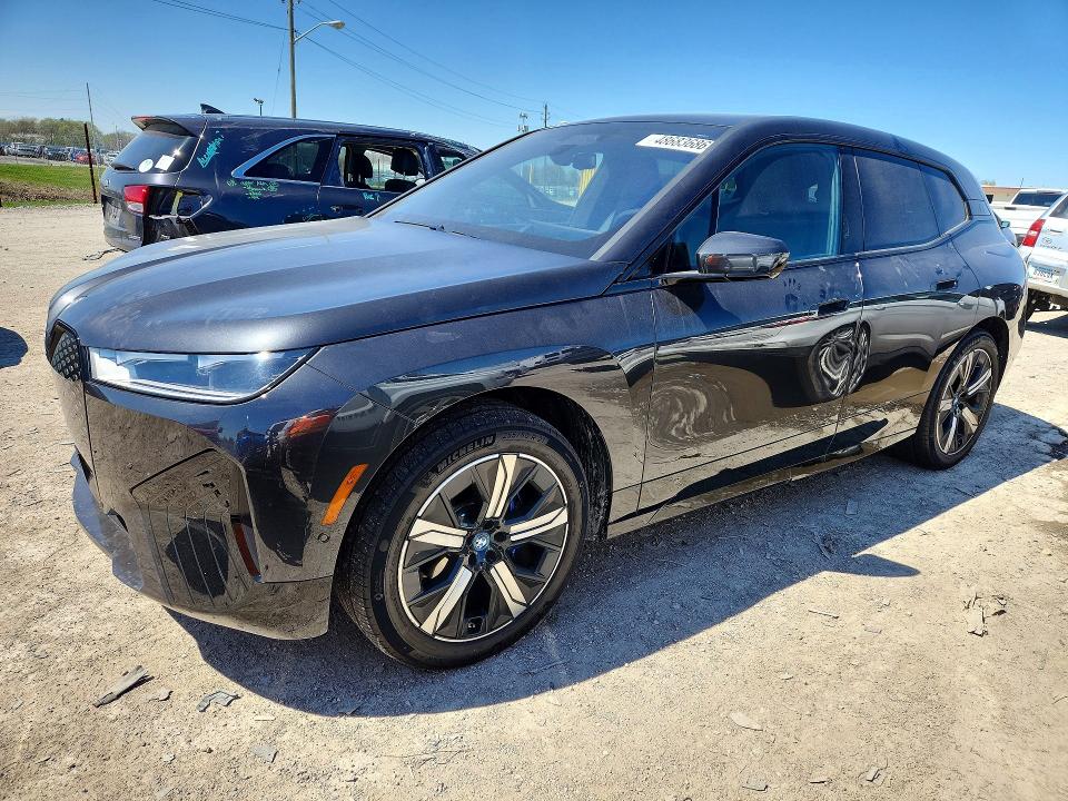 2024 BMW IX — VIN WB523CF03RCR88309