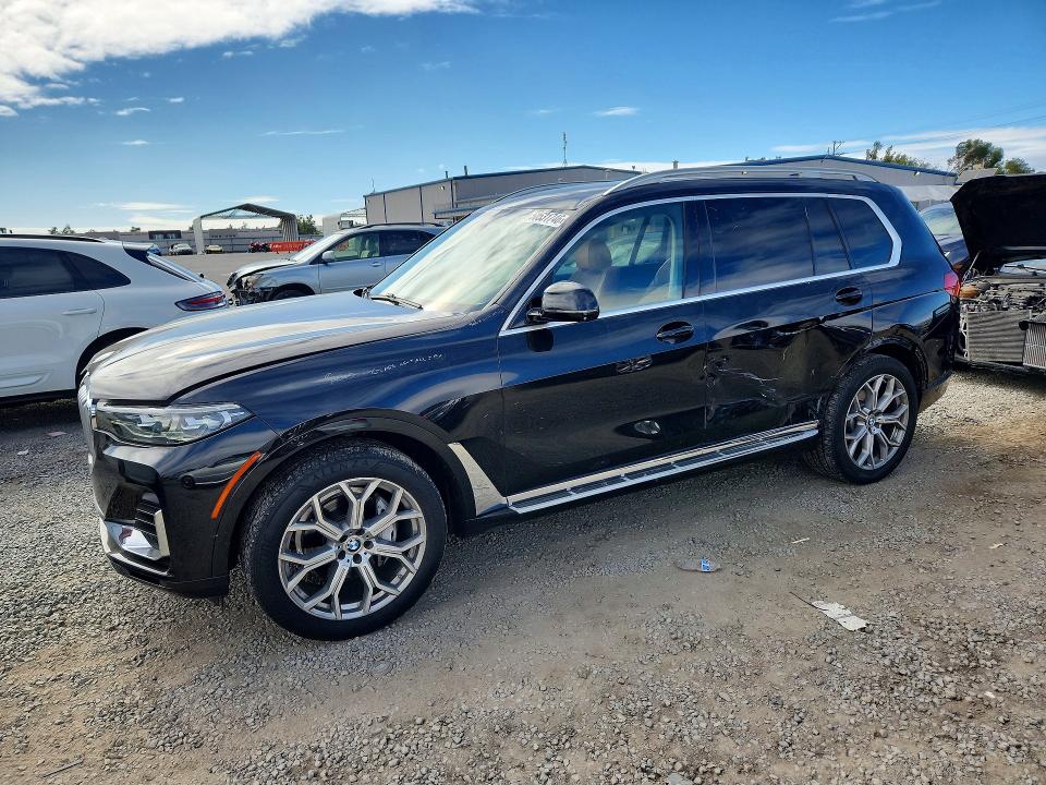 2019 BMW X7 — VIN 5UXCW2C55KL086923