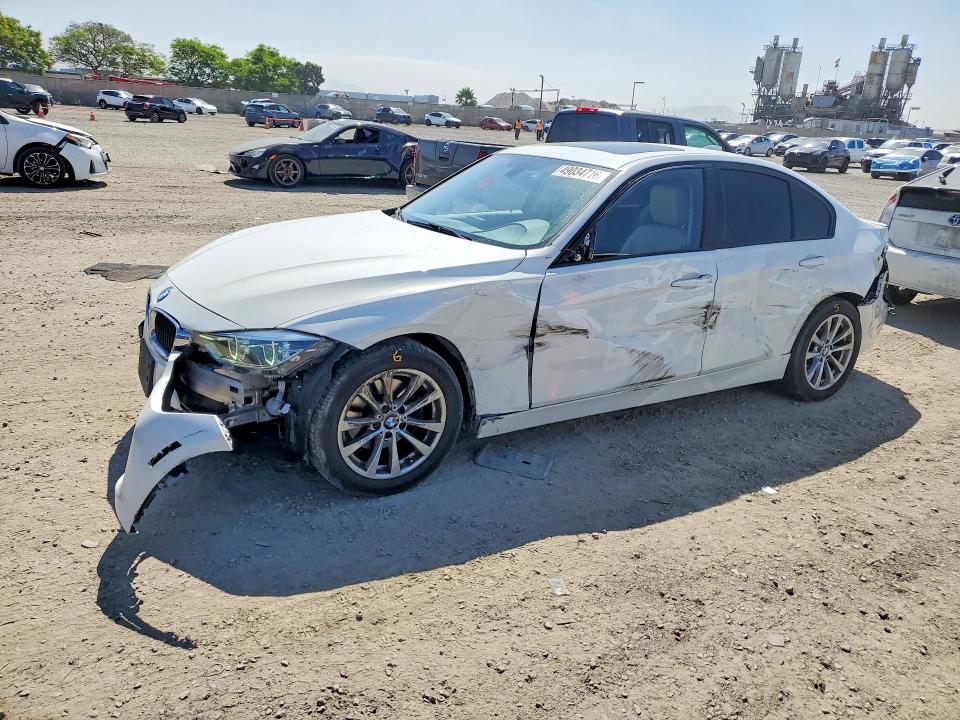 2018 BMW 320 — VIN WBA8A9C5XJAH13348