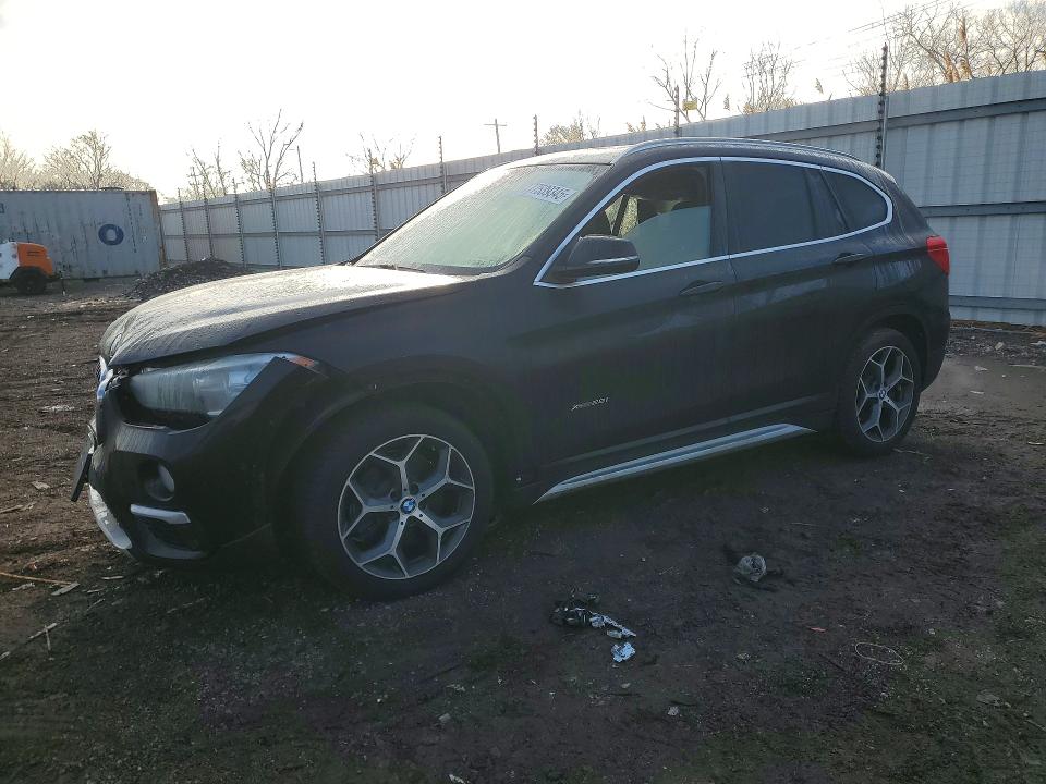 2017 BMW X1 — VIN WBXHT3C3XH5F80542