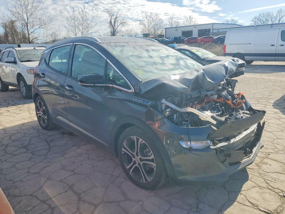 1G1FZ6S04M4110542