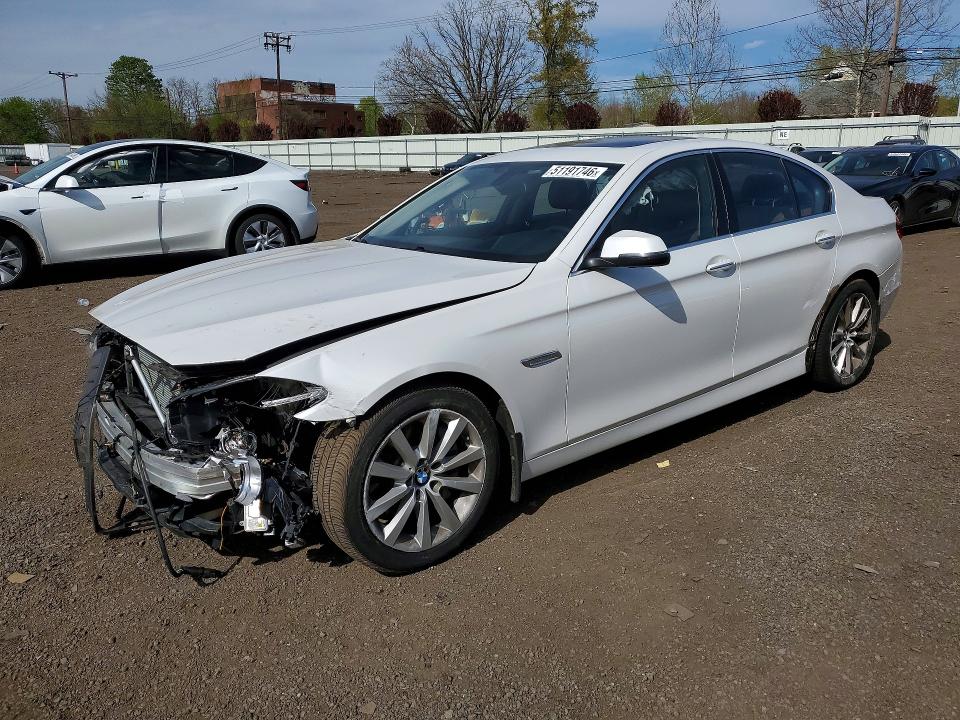 2016 BMW 535 — VIN WBA5B3C59GG259822