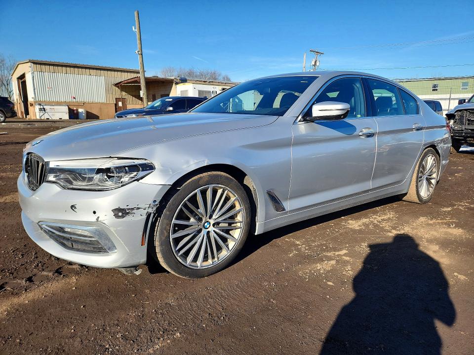 2017 BMW 540 — VIN WBAJE7C33HG887226
