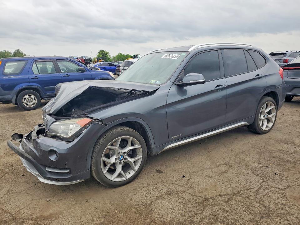 2015 BMW X1 — VIN WBAVL1C5XFVY36885