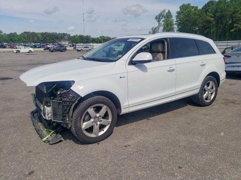 2015 AUDI Q7 — VIN WA1LGAFE0FD013523